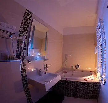 Old Town Otel