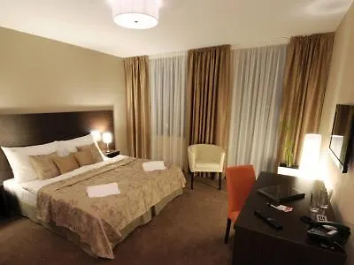Old Town 4*